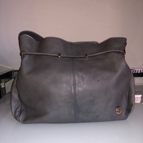 Vince Camino Medium Shoulder Bag - Picture 3 of 8